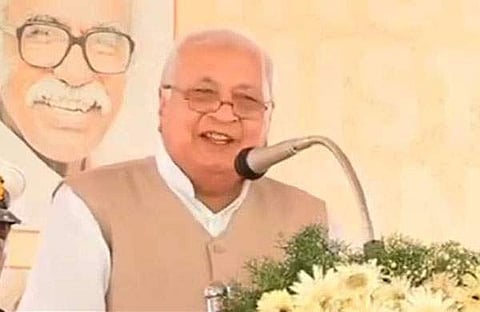 ചരിത്ര കോൺ​ഗ്രസ് വേദിയിൽ ​ഗവർണർക്കെതിരെ പ്രതിഷേധം; ഷെയിം വിളികൾ, പ്ലക്കാർഡ് 