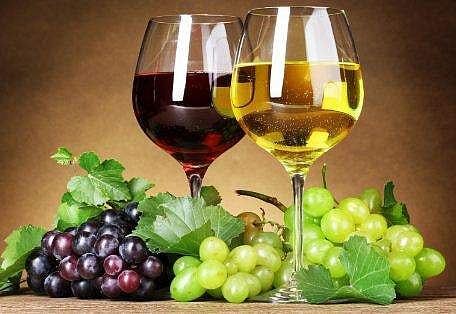 വീടുകളിൽ വൈൻ ഉണ്ടാക്കേണ്ട; കുടുങ്ങിയാൽ ജാമ്യമില്ലാ കുറ്റം; മുന്നറിയിപ്പുമായി എക്സൈസ്