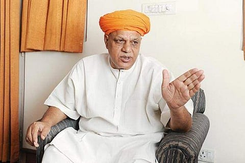 മാന്ദ്യമുണ്ടെങ്കില്‍ എങ്ങനെയാണ് റോഡുകളില്‍ ഇത്രയും ട്രാഫിക് ബ്ലോക്ക്?; ബിജെപി എംപിയുടെ ചോദ്യം