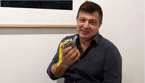 85 ലക്ഷത്തിന്റെ 'വാഴപ്പഴം'; 'കൂളായി വന്ന് അകത്താക്കി' ( വൈറല്‍ വീഡിയോ)