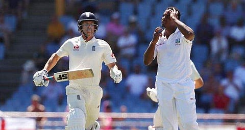 'സ്വവര്‍ഗ്ഗാനുരാഗിയാവുന്നതില്‍ തെറ്റില്ല'; വിന്‍ഡിസ് താരത്തോട് കളിക്കിടെ ഇംഗ്ലണ്ട് നായകന്‍