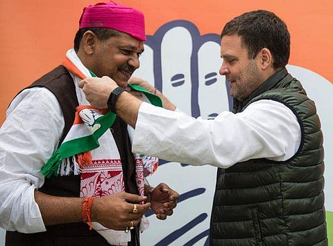 കീര്‍ത്തി ആസാദ് കോണ്‍ഗ്രസില്‍ ; അംഗത്വം സ്വീകരിച്ചത് രാഹുല്‍ഗാന്ധിയില്‍ നിന്ന്