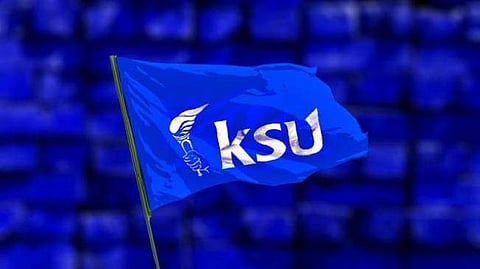 സാംസ്‌കാരിക നായകര്‍ സിപിഎമ്മിന് മുന്നില്‍ കുനിഞ്ഞിരിക്കുന്ന നാറികള്‍; അക്രമം മുഖ്യമന്ത്രി തടഞ്ഞില്ലെങ്കില്‍ തിരിച്ചടിക്കാന്‍ തയ്യാര്‍: കെഎസ്‌യു