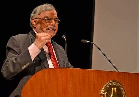 കൊലപാതക രാഷ്ട്രീയം ജനാധിപത്യ വിരുദ്ധം; രക്തച്ചൊരിച്ചില്‍ ഒഴിവാക്കണമെന്ന് ഗവര്‍ണര്‍ 