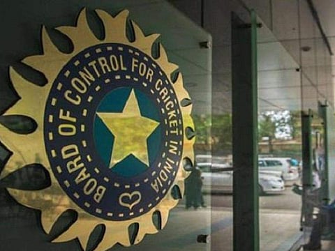 പാക്കിസ്ഥാനുമായി മത്സരിക്കണോ; നിലപാട് വ്യക്തമാക്കി ബിസിസിഐ