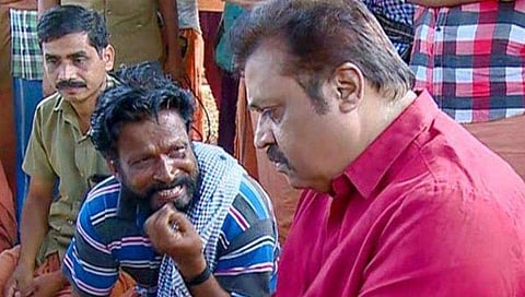 ഹ​ർ​ത്താ​ലി​നെ എ​തി​ർ​ക്കു​ന്ന​വ​ർ ഭ​ര​ണം മാ​റു​മ്പോ​ൾ വാ​ക്ക് മാ​റ്റ​രു​ത് ; ശ്രീജിത്ത് നല്ല ഉദ്യോ​ഗസ്ഥനെന്നും സുരേഷ് ​ഗോപി