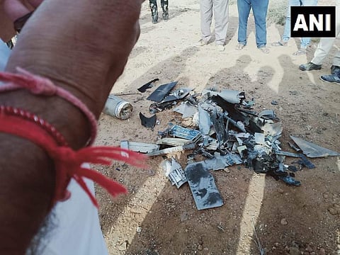 അതിർത്തി കടന്നെത്തിയ പാകിസ്ഥാന്റെ ഡ്രോൺ ഇന്ത്യ വെടിവെച്ചിട്ടു ; ജാഗ്രതാനിര്‍ദേശം