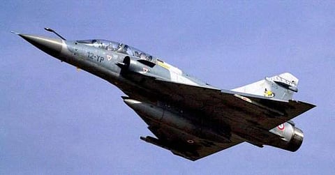 ഭീകരകേന്ദ്രങ്ങള്‍ തരിപ്പണമാക്കിയത് ലേസര്‍ ബോംബിന്റെ കൃത്യത; പുലര്‍ച്ച പറന്നുപൊങ്ങിയത് 12 മിറാഷ് വിമാനങ്ങള്‍