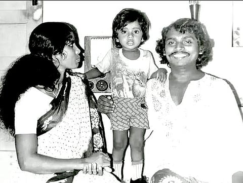 അപൂര്‍വ്വ വരകളുടെ അപൂര്‍വ്വ അച്ഛന്‍; പ്രിയ എഎസ് എഴുതുന്നു