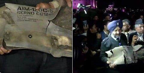 പാകിസ്ഥാന്‍ എഫ്-16 ഉപയോഗിച്ചതിനുളള തെളിവ് പുറത്തുവിട്ട് ഇന്ത്യ; സൈന്യം സുസജ്ജം, ഭീകരരെ ലക്ഷ്യമിട്ടുളള പ്രവര്‍ത്തനം തുടരുമെന്ന് സേനകള്‍ 