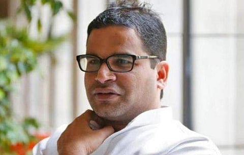 യുദ്ധക്കൊതി ധീരതയല്ല, യുദ്ധത്തെ എതിര്‍ക്കുന്നത് ഭീരുത്വവുമല്ലെന്ന് എന്‍ഡിഎ നേതാവ്‌