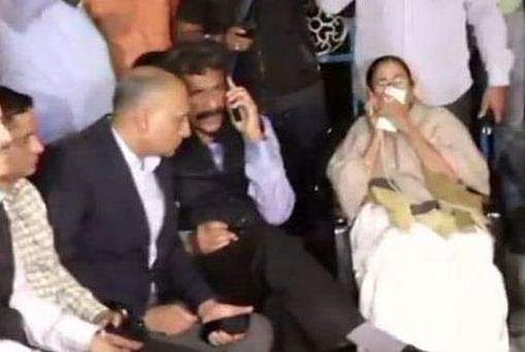 മോ​​ദിക്കും ബിജെപിക്കുമെതിരെ തുറന്ന യുദ്ധം; സത്യ​ഗ്രഹ സമരവുമായി മമത