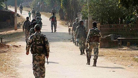 ഛത്തീസ്ഗഡില്‍ 10 നക്‌സലുകളെ ഏറ്റുമുട്ടലില്‍ വധിച്ചു