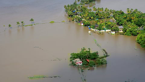 പ്രളയത്തെ ഇങ്ങനെയും വായിക്കാം.....!