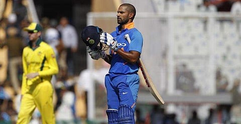 ഓസ്‌ട്രേലിയയ്ക്ക് 359 റണ്‍സ് വിജയ ലക്ഷ്യം; പരുങ്ങി ഇന്ത്യന്‍ മധ്യനിര