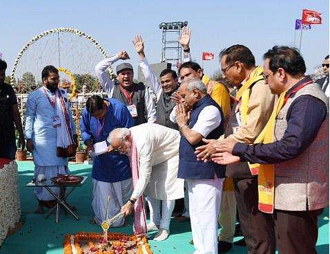 തെരഞ്ഞടുപ്പ് പ്രഖ്യാപനത്തിന് മുന്‍പ് ഉദ്ഘാടന മാമാങ്കം; ഒരു മാസത്തിനിടെ മോദി ഉദ്ഘാടനം ചെയ്തത് 157 പദ്ധതികള്‍