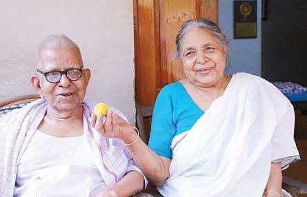 അക്കിത്തത്തിന്റെ ഭാര്യ ശ്രീദേവി അന്തര്‍ജ്ജനം അന്തരിച്ചു