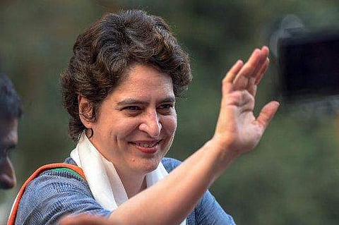 'ബോട്ട് പിടിച്ചായാലും ഞാനവിടെയൊക്കെ എത്തും'; മോദി 'ഉപേക്ഷിച്ച' ഗ്രാമീണരെ തേടി പ്രിയങ്ക ഗംഗായാത്രയ്ക്ക്‌