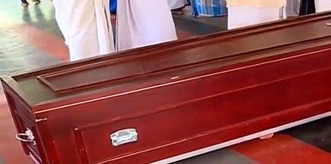 പെട്ടി മാറി ശ്രീലങ്കയിൽ എത്തിച്ച പത്തനംതിട്ട സ്വദേശിയുടെ മൃതദേഹം ഇന്ന് നാട്ടിലെത്തിക്കും