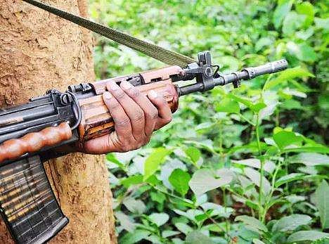 കാസര്‍കോട് തെരഞ്ഞെടുപ്പ് അട്ടിമറിക്കുമെന്ന് മാവോയിസ്റ്റ് ഭീഷണി; ഇന്റലിജന്‍സ് റിപ്പോര്‍ട്ടിനെ തുടര്‍ന്ന് തിരച്ചില്‍ നടത്തി