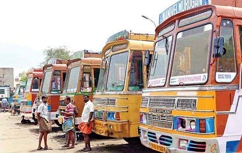 സംസ്ഥാനത്ത് ഇന്ന് ചരക്കു ലോറി സമരം ; പണിമുടക്കുന്നത് പതിനായിരത്തോളം ലോറികള്‍