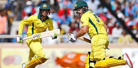 സെഞ്ചുറിക്കരികെ ഫിഞ്ചിനെ മടക്കി ഇന്ത്യ; മാക്‌സ്വെല്ലിനെ മൂന്നാമനാക്കി തകര്‍പ്പനടി ലക്ഷ്യം വെച്ച് ഓസീസ്‌