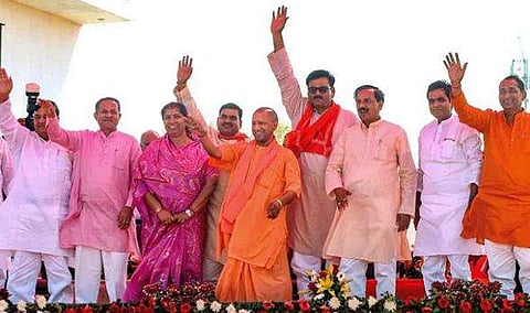 യോഗിയുടെ റാലി; മുദ്രാവാക്യം വിളികളുമായി മുന്‍പന്തിയില്‍ ദാദ്രി ആള്‍ക്കൂട്ടക്കൊല പ്രതിയും (വീഡിയോ)