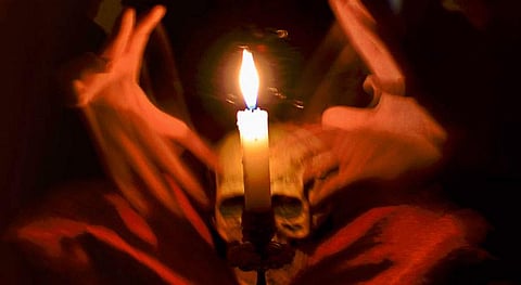 മന്ത്രവാദിനി: സച്ചിദാനന്ദന്‍ എഴുതിയ കവിത