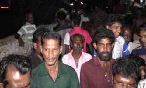 അഞ്ജനയെ കുങ്കിയാനയാക്കുവാന്‍ വിടില്ല, ആനയെ കൊണ്ടുപോകുന്നതിനെതിരെ പ്രതിഷേധവുമായി നാട്ടുകാര്‍