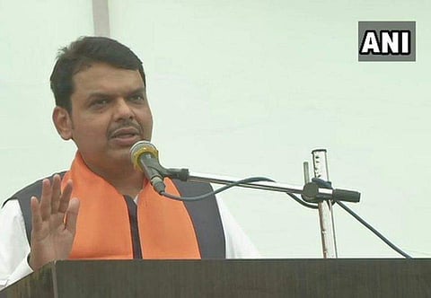 'ഈ വാക്കുകളെല്ലാം സാങ്കല്‍പ്പികമാണ്' ; രാഹുലിന്റെ പ്രസംഗത്തിന് മുമ്പ് ചാനലുകള്‍ ഇനി ഡിസ്‌ക്ലെയിമര്‍ വയ്ക്കുമെന്ന് ദേവേന്ദ്ര ഫഡ്‌നാവിസ്