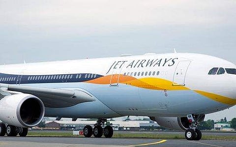 അര്‍ധ രാത്രിമുതല്‍ വിമാനം പറത്തില്ലെന്ന് ജെറ്റ് എയര്‍വേസ് പൈലറ്റുമാര്‍;  പണിമുടക്കിലേക്കെന്ന് സൂചന