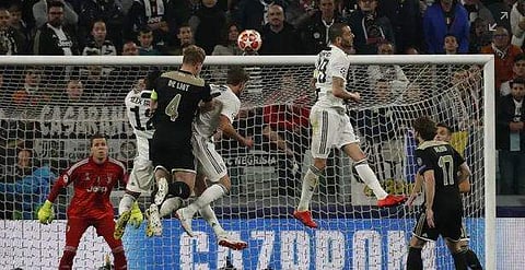 എന്താണ് ഇവരുടെ ഉദ്ദേശം? അയാക്‌സിന്റെ അട്ടിമറിയില്‍ യുവന്റ്‌സ് പുറത്ത്‌