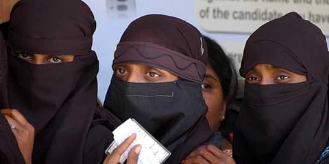 ബുര്‍ഖ ധരിച്ച് ബിജെപിക്കായി കളളവോട്ട്: ആരോപണവുമായി ഡാനിഷ് അലി 