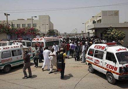 ബലൂചിസ്ഥാനില്‍ ഭീകരാക്രമണം ; 14 യാത്രക്കാരെ ബസില്‍ നിന്ന് പുറത്തിറക്കി വെടിവച്ചു കൊന്നു, അക്രമികള്‍ എത്തിയത് സൈനിക വേഷത്തില്‍