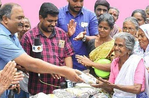 ഡിവൈഎഫ്‌ഐക്ക് പൊതിച്ചോര്‍ വിതരണം തുടരാം; യുഡിഎഫിന്റെ വാദം തളളി തെരഞ്ഞെടുപ്പ് കമ്മീഷന്‍ 