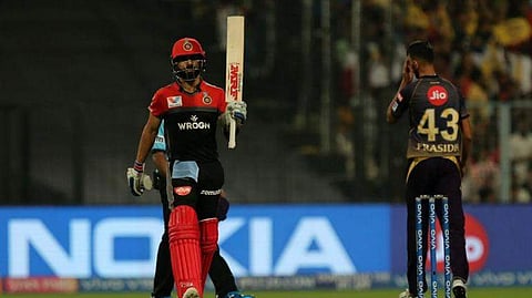 എനിക്ക് സെഞ്ചുറി വേണം, ഡബിളിനായി ഓടാന്‍ തുടങ്ങിയ സ്‌റ്റൊയ്‌നിസിനെ തടഞ്ഞ് കോഹ് ലി