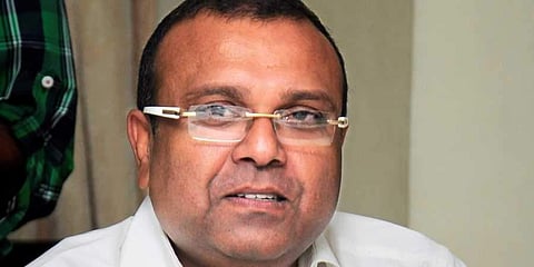 ഒത്തുതീര്‍പ്പ് ചര്‍ച്ചകള്‍ക്കായി വിളിച്ചുവരുത്തി, അറസ്റ്റ് , തുഷാറിന്റെ ജയില്‍മോചനത്തിന് ശ്രമം ഊര്‍ജ്ജിതം