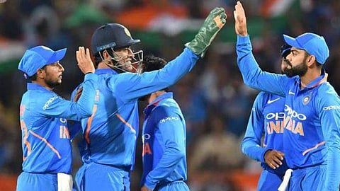 പേസര്‍മാര്‍ അത്ഭുതം കാട്ടും, ലോകകപ്പ് സെമിയില്‍ ഇന്ത്യയുണ്ടാവും; പ്രവചനം ലങ്കന്‍ മുന്‍ താരത്തിന്റേത്‌