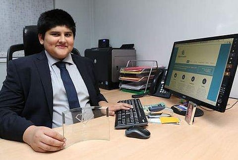 15-ാം വയസ്സില്‍ ബ്രിട്ടണിലെ പ്രായം കുറഞ്ഞ അക്കൗണ്ടന്റായി ഇന്ത്യന്‍ ബാലന്‍ ; സ്വപ്നം പത്ത് വര്‍ഷം കഴിയുമ്പോള്‍ കോടീശ്വരനാവാന്‍ !