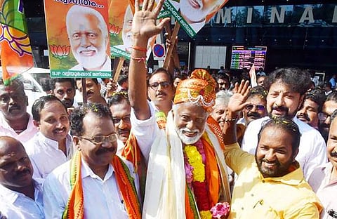 കുമ്മനത്തിന്റെ ഭൂരിപക്ഷം 15,000ല്‍ കുറയില്ല, നേമത്തും വട്ടിയൂര്‍ക്കാവിലും എതിരാളികളെ ഞെട്ടിക്കുന്ന മുന്നേറ്റമുണ്ടാക്കും; ബിജെപി വിലയിരുത്തല്‍