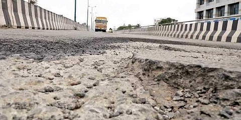 പാലാരിവട്ടം ഫ്‌ളൈ ഓവറിൽ അറ്റകുറ്റപ്പണി; മെയ് ഒന്ന് മുതല്‍ ഗതാഗത ക്രമീകരണം 