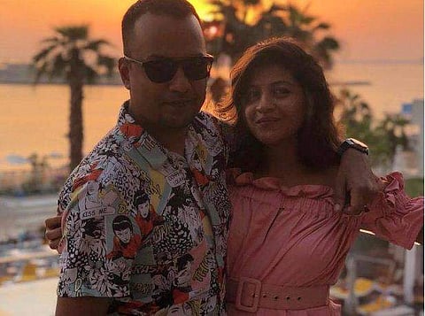 'കണ്‍മുന്‍പില്‍ സംഭവിക്കുന്നത് വിശ്വസിക്കാന്‍ കഴിയുന്നില്ലായിരുന്നു, എല്ലാം ഒരു സിനിമപോലെ'; ശ്രീലങ്കയില്‍ നിന്ന് തലനാരിഴയ്ക്ക് രക്ഷപെട്ട ഇന്ത്യന്‍ ദമ്പതികള്‍ പറയുന്നു 