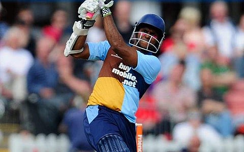 അമ്പരന്ന് ക്രിക്കറ്റ് ലോകം; ടി20യില്‍ ഡബിള്‍ സെഞ്ച്വറി; അടിച്ചെടുത്തത് ചന്ദര്‍പോള്‍ ! (വീഡിയോ)