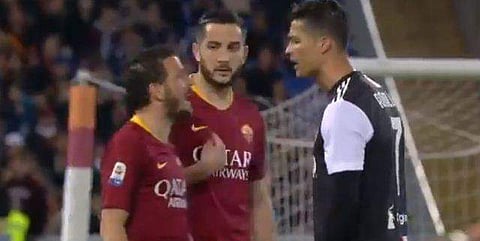 കുറിയവനായ നീ സംസാരിക്കേണ്ടന്ന് ക്രിസ്റ്റ്യാനോ, ഗോള്‍ വല കുലുക്കി റോമ താരത്തിന്റെ തകര്‍പ്പന്‍ മറുപടി