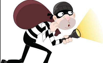 കടക്കാരെ പേടിച്ച് വീട്ടില്‍ 'കളളനെ' കയറ്റി; കായംകുളത്തെ സ്വര്‍ണമോഷണം കെട്ടുകഥയെന്ന് പൊലീസ് 