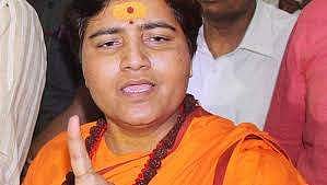 നാഥുറാം ഗോഡ്‌സെ രാജ്യസ്‌നേഹി; ഭീകരനെന്ന് വിളിക്കുന്നവര്‍ക്ക് തെരഞ്ഞെടുപ്പില്‍ ജനം മറുപടി നല്‍കുമെന്ന് പ്രജ്ഞാ സിംഗ് (വീഡിയോ)