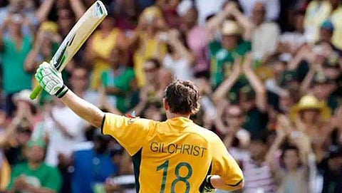 ഓസ്‌ട്രേലിയ ലോക കിരീടം ഉയര്‍ത്തും, ഇംഗ്ലണ്ട് സെമിയില്‍ പൊട്ടും; ഗില്‍ക്രിസ്റ്റിന്റെ പ്രവചനം