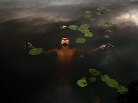 ജലപിശാച്: ആശാലത എഴുതിയ കവിത