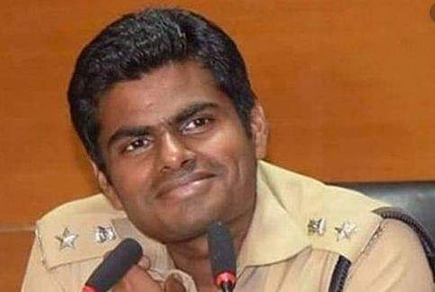 മകന് നല്ലൊരു അച്ഛനാവണം, ഭാര്യയ്‌ക്കൊപ്പം സമയം ചെലവഴിക്കണം; ഐപിഎസ് ഉദ്യോഗസ്ഥന്‍ രാജി വച്ചു