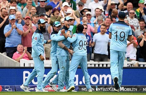 ദക്ഷിണാഫ്രിക്കയെ അടിച്ചു പറത്തി ഇംഗ്ലണ്ട് ; 104 റണ്‍സ് ജയം, താരമായി ബെന്‍ സ്റ്റോക്‌സ്‌ 